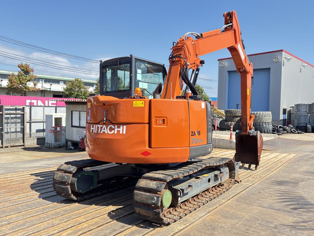 ZX75UR-5B-61693