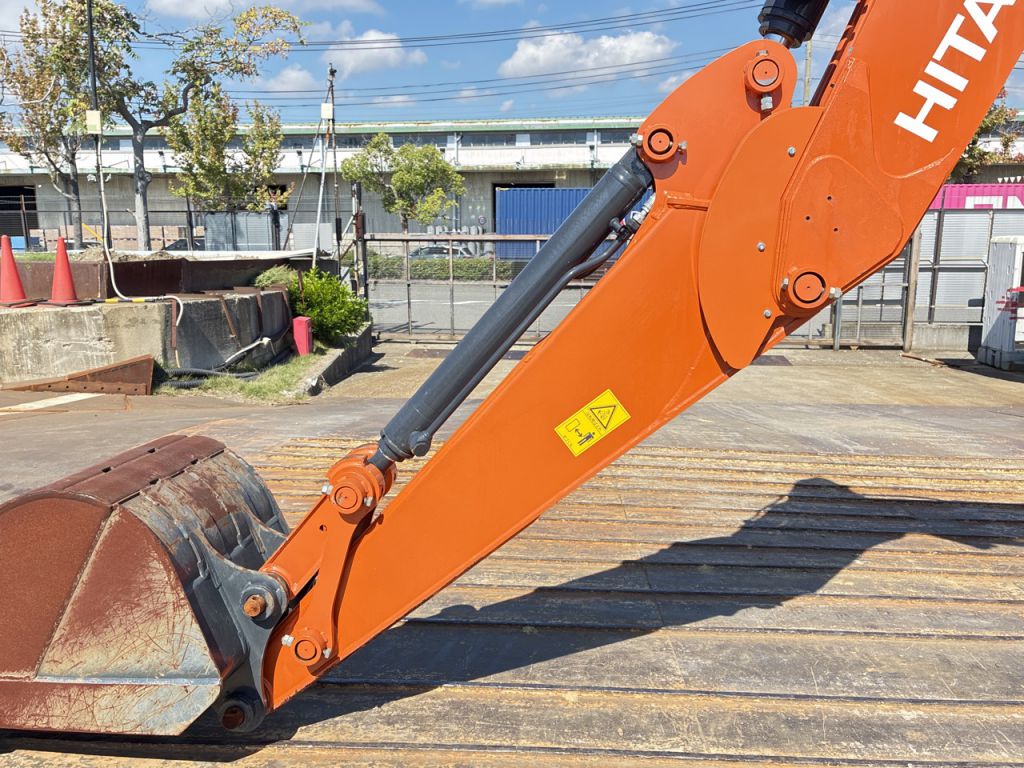 ZX75UR-5B-61693