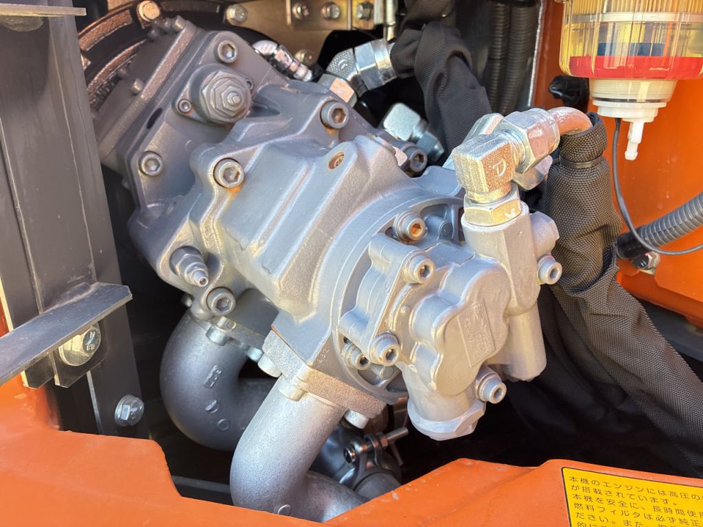 ZX75UR-5B-61693