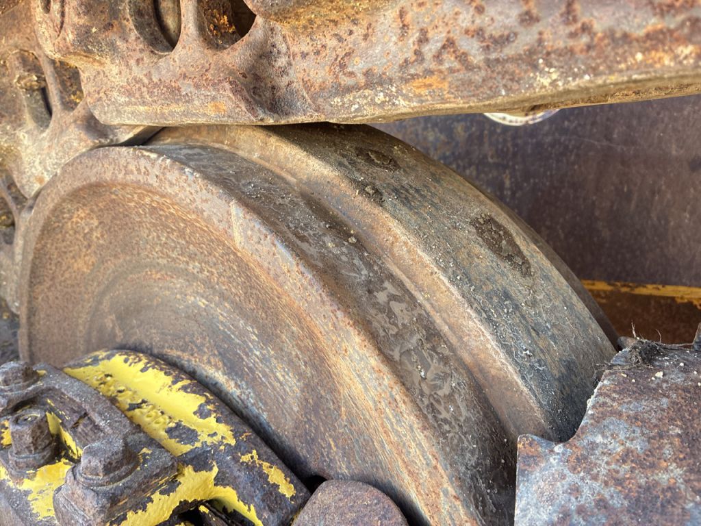D85EX-18-23378