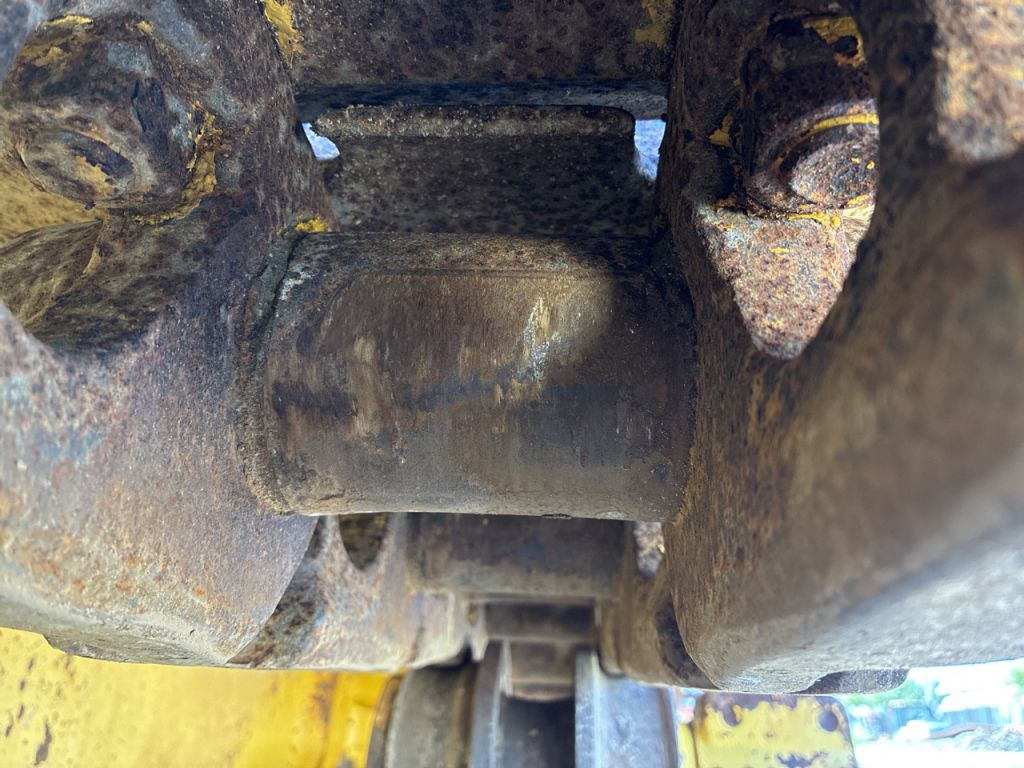D85EX-18-23378
