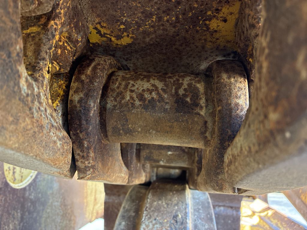 D85EX-18-23378