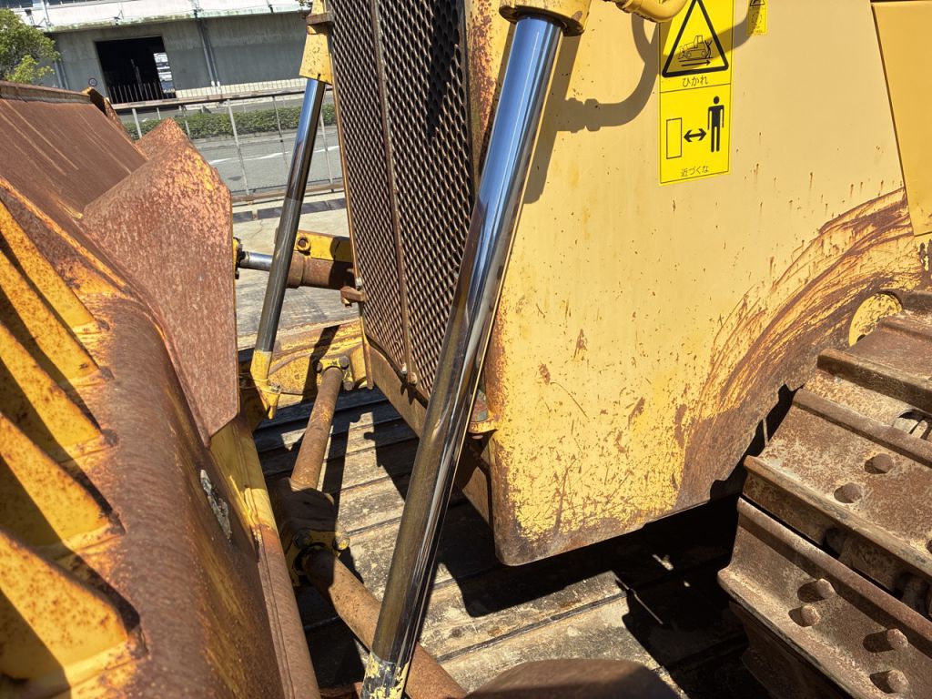 D85EX-18-23378