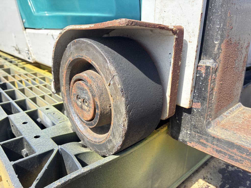 3HFW9-40204