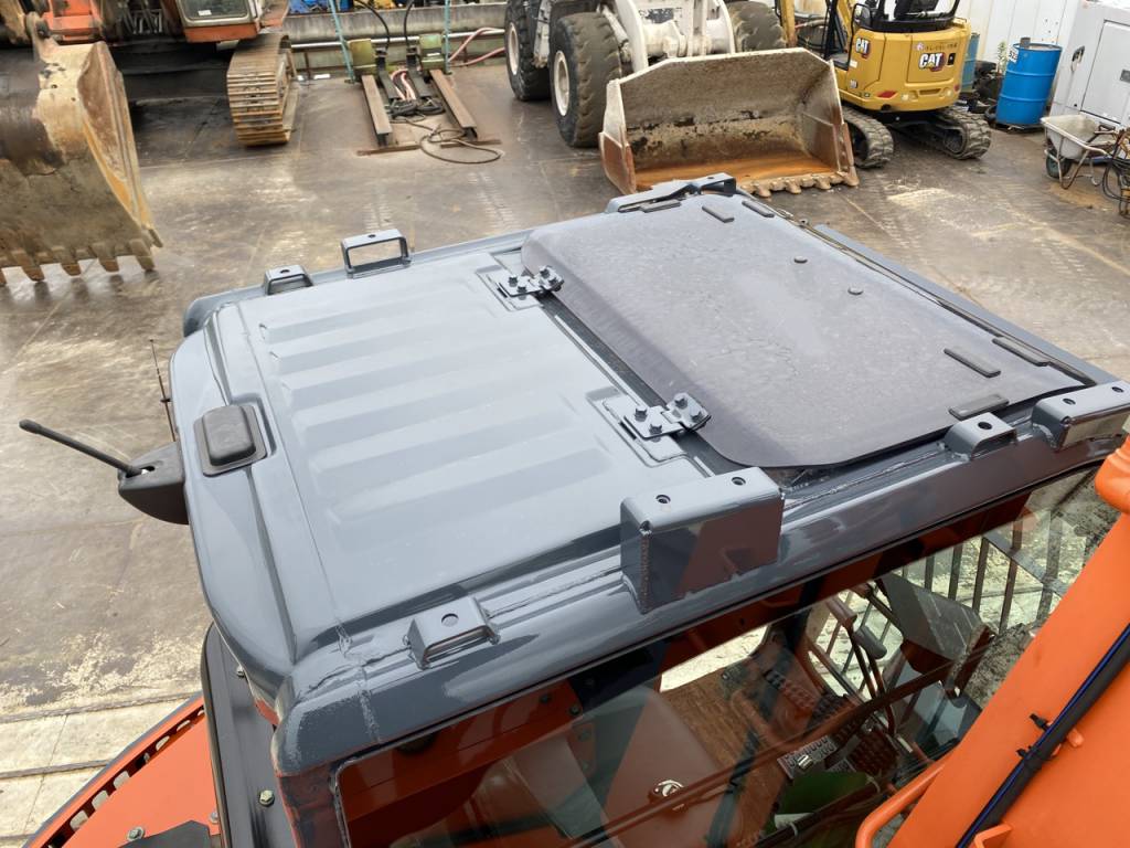 ZX75USL-3-65958