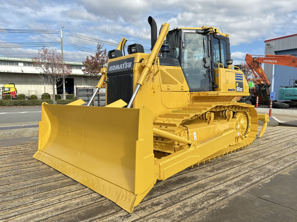 D65EX-17-3103