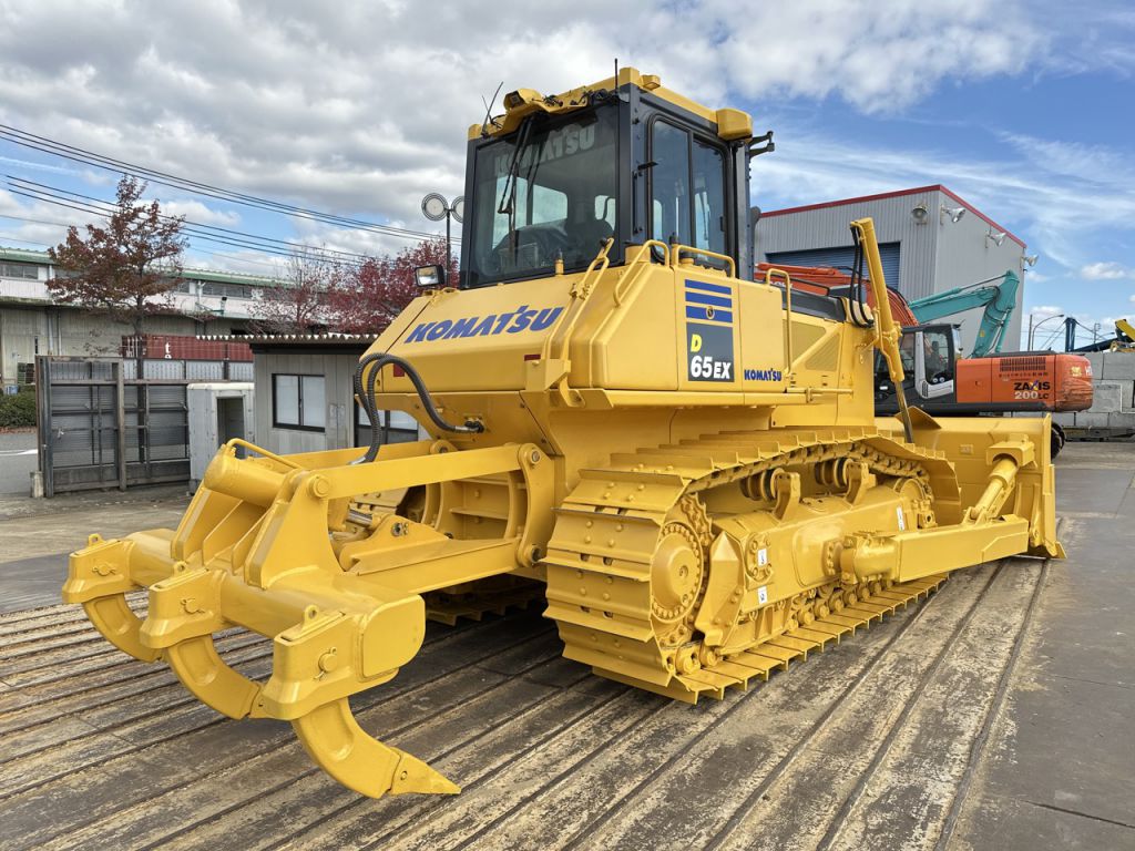 D65EX-17-3103
