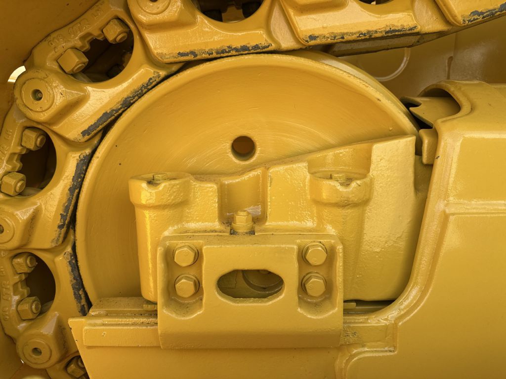 D65EX-17-3103