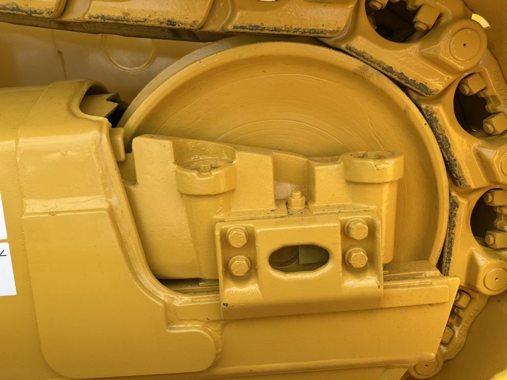 D65EX-17-3103