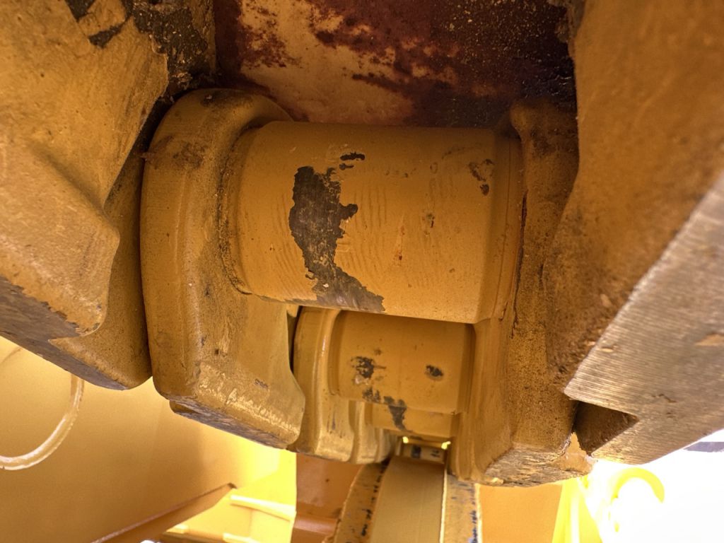 D65EX-17-3103