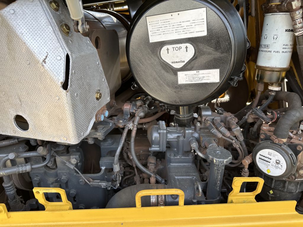 D65EX-17-3103