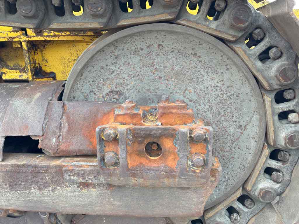 D75S-5-16696