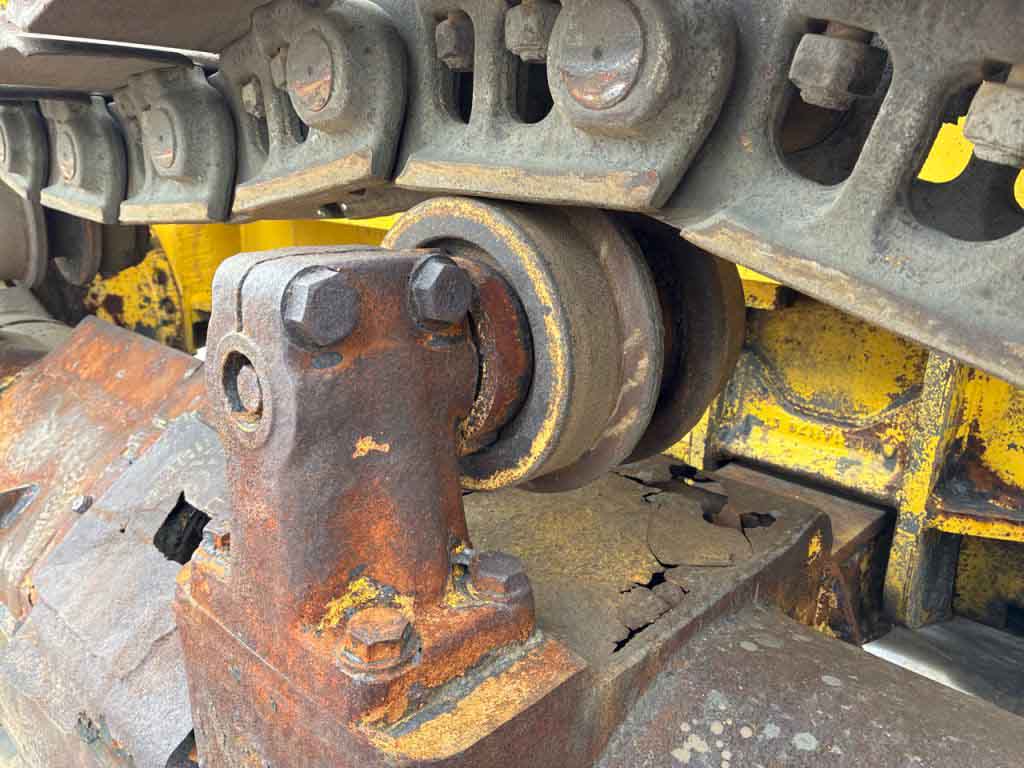 D75S-5-16696