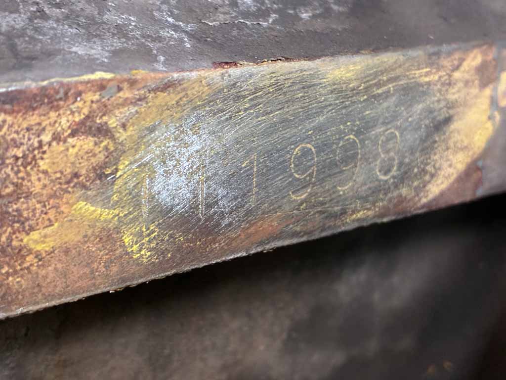 D75S-5-16696