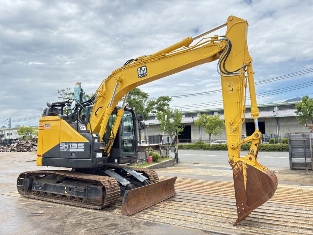 SH135X-7-3208