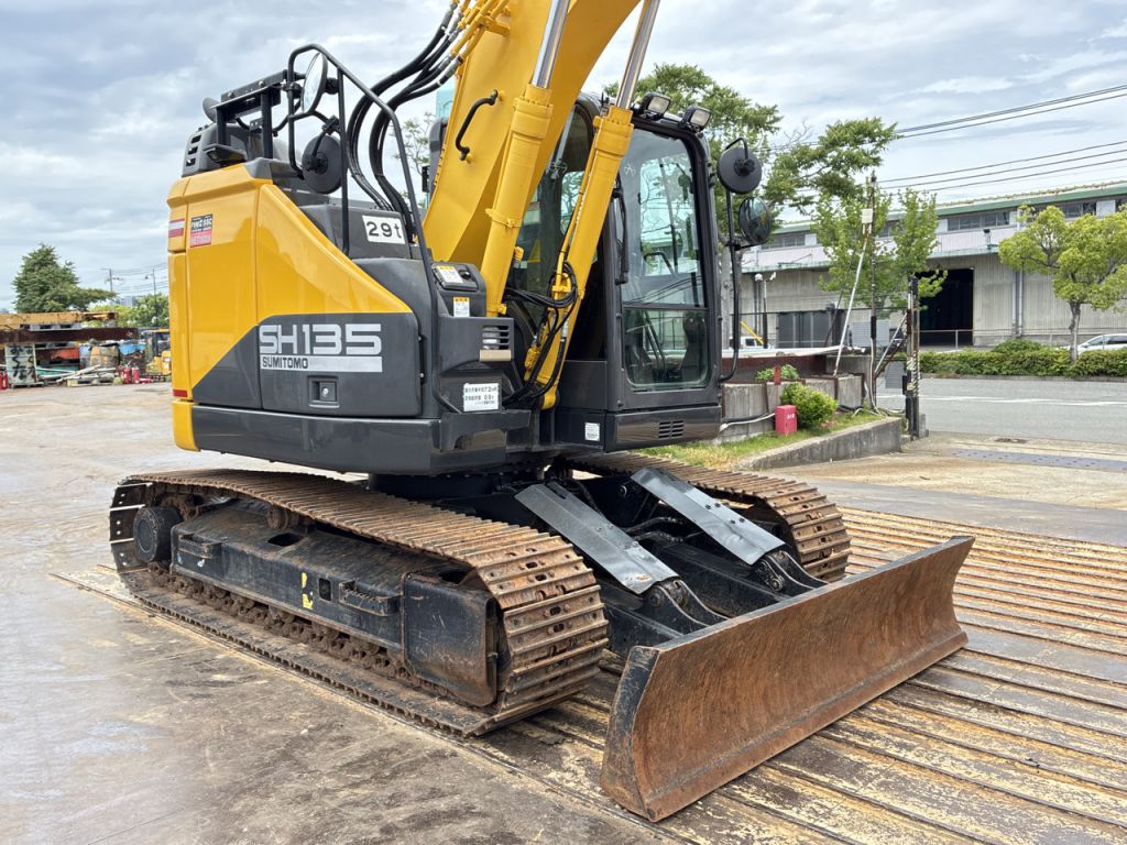 SH135X-7-3208