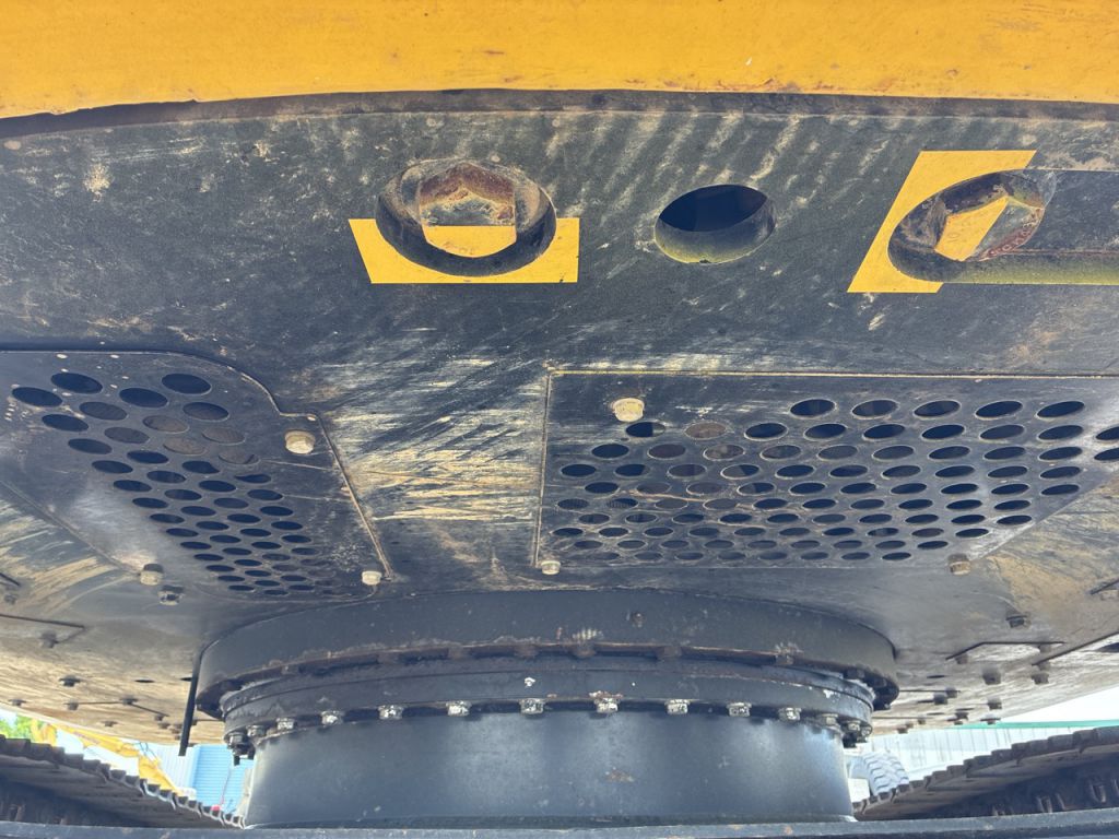 SH135X-7-3208