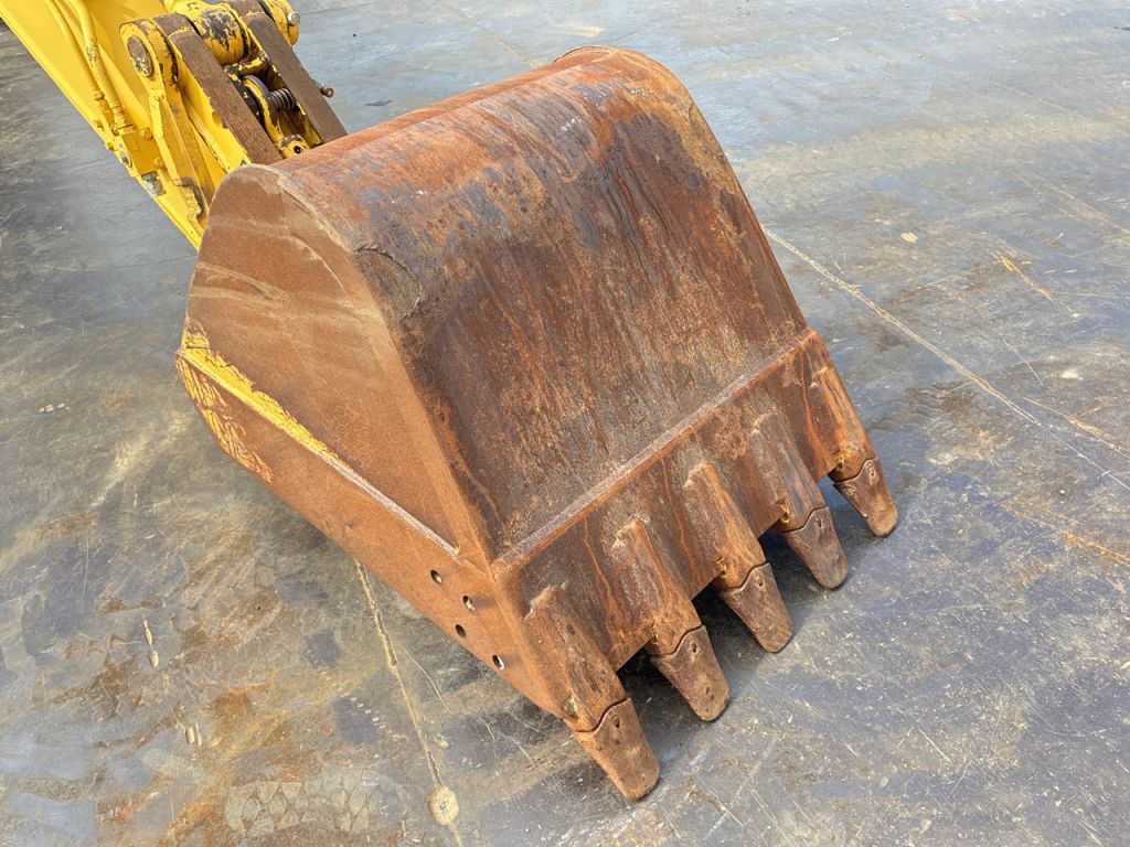 SH135X-7-3208